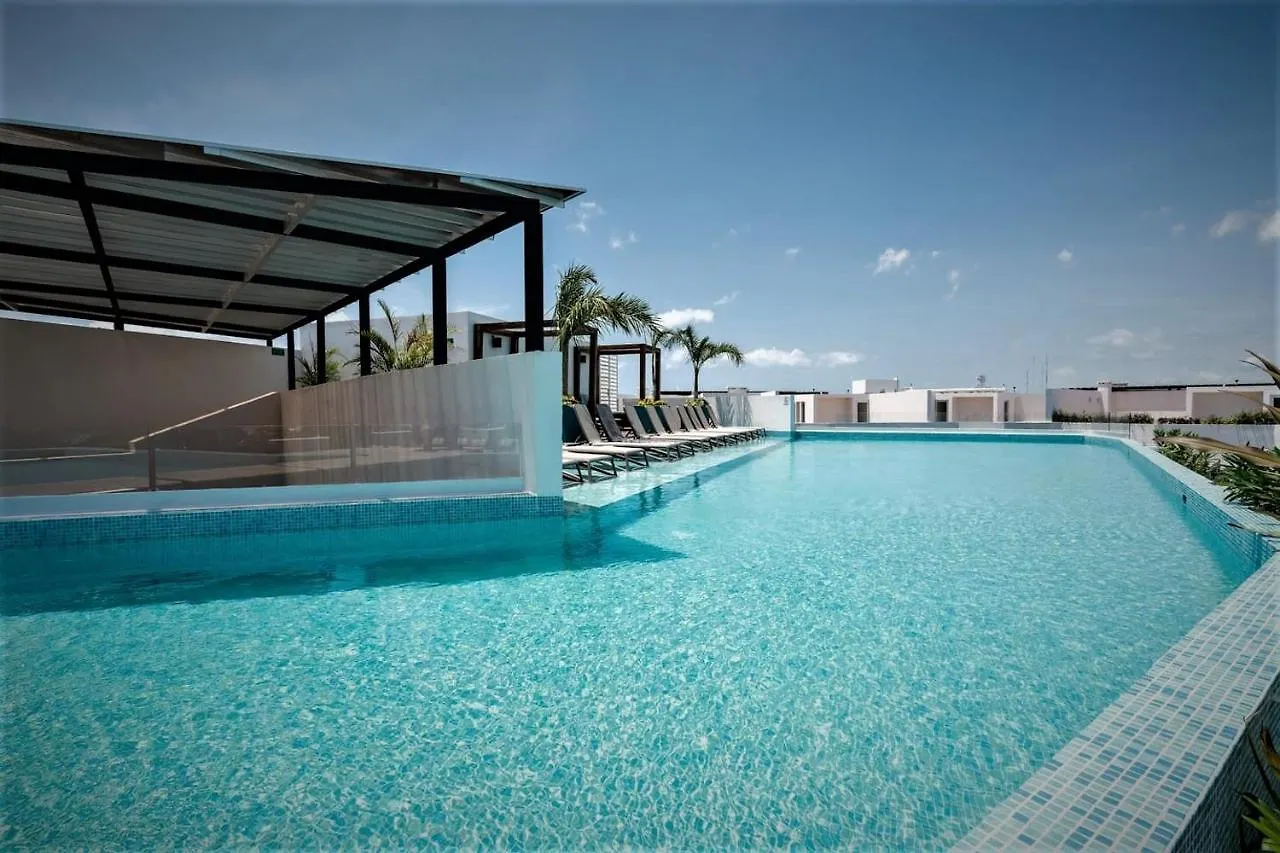 Departamento Delux 2 Habitaciones - Walking Distance A La Playa, Con Balcon. Playa del Carmen Mexico