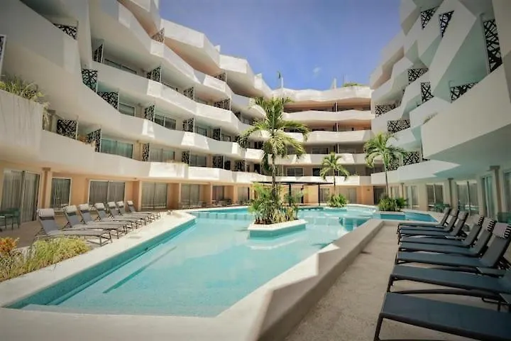Departamento Delux 2 Habitaciones - Walking Distance A La Playa, Con Balcon. Playa del Carmen