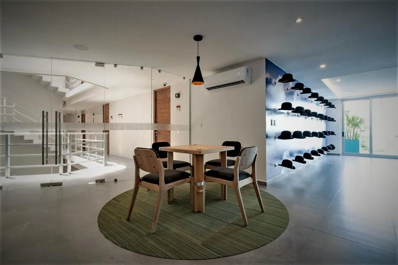 Departamento Delux 2 Habitaciones - Walking Distance A La Playa, Con Balcon. Playa del Carmen